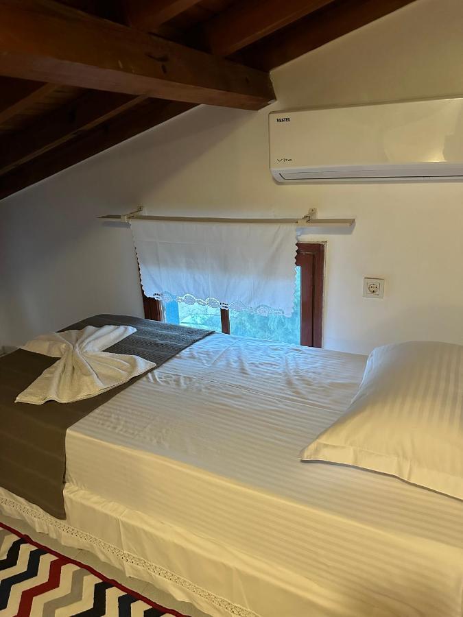 Apelles Butik Otel เซเฟริฮิซาร์ ภายนอก รูปภาพ